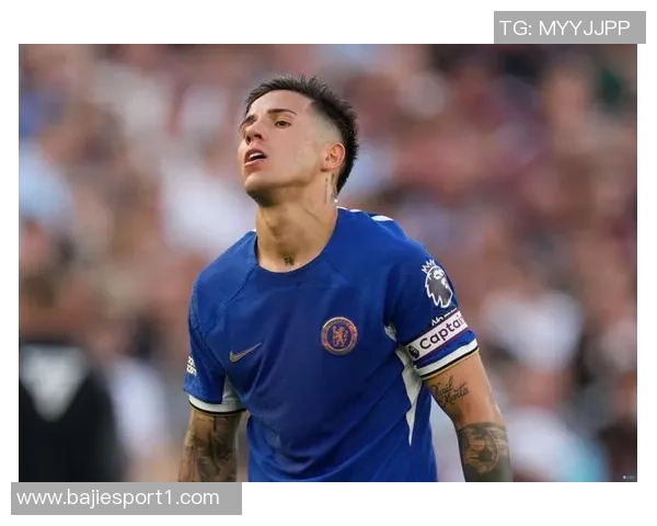 英媒报道切尔西冬窗瞄准森林队后卫穆里略加强中卫阵容