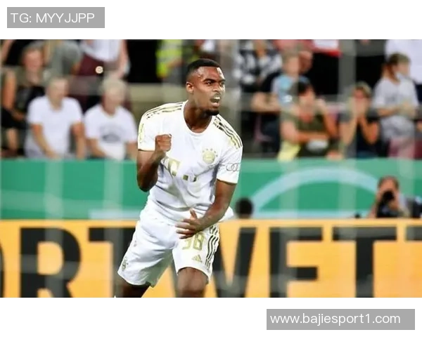 赫拉芬贝赫腿筋轻微受伤将回利物浦接受进一步检查 赫拉芬贝赫腿筋轻微受伤将回利物浦接受进一步检查