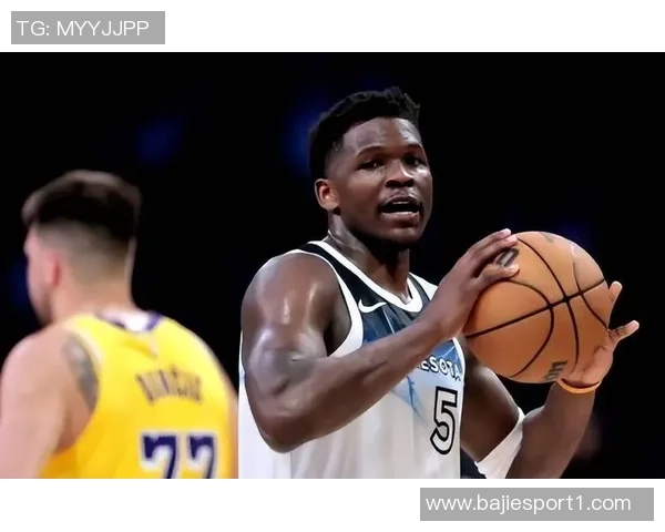 爱德华兹本赛季关键时刻表现出色投篮命中率高达70以上