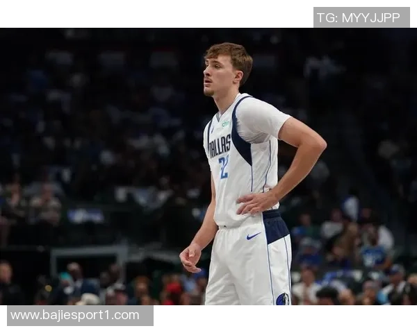 弗拉格在比赛中表现出色成为历史第二年轻的15分5板5助球员仅次于詹姆斯